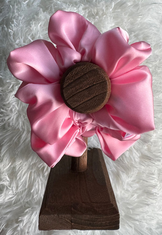 Blythe Tail/Bow Scrunchie